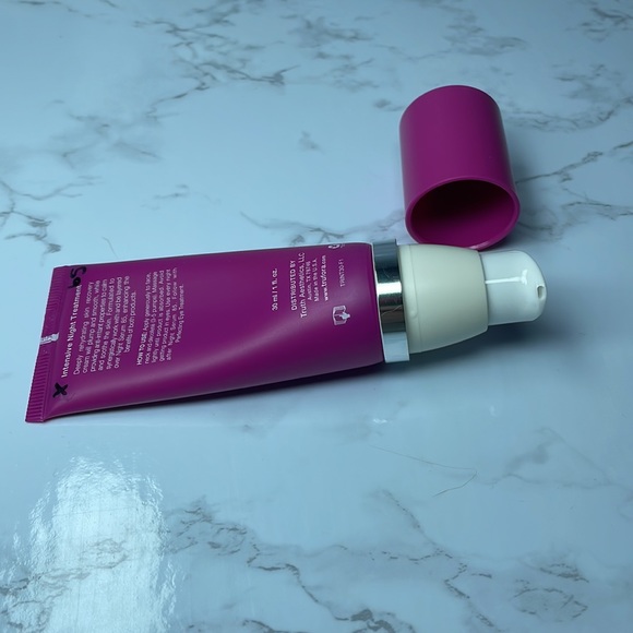 NWT Trufora Intensive Night Treatment - Picture 5 of 7